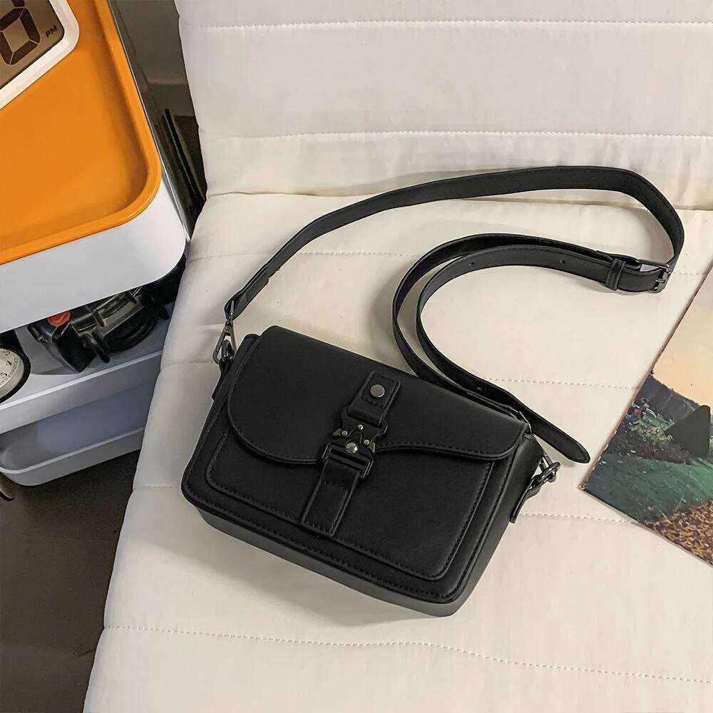Single Shoulder Men's Genuine Cowhide Leather, Niche Design, Casual Crossbody Bag, Trendy Texture, Small Square Bag H260225