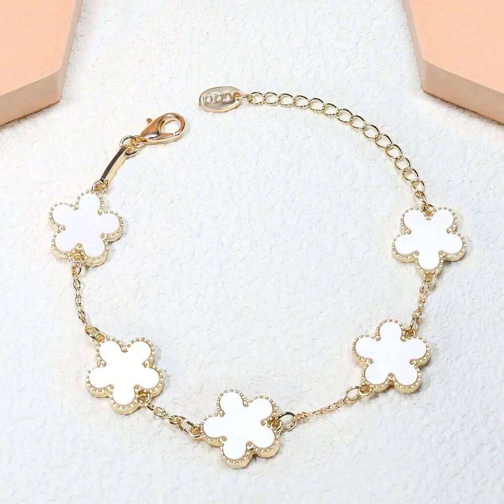 Fashion Double-Sided Plant Five-Leaf Plum Blossom Charm Bracelets for Women Girls Waterproof Clover Jewelry Gifts Best Friends Z260225