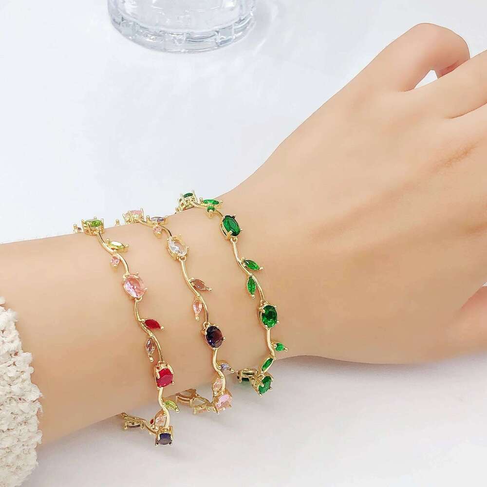 High Quality Sparkling Rhinestone Crystal Leaf Vine Flower Bracelet Luxury for Women Girl Party Wedding Gold-Plated Jewelry Gift Z260225