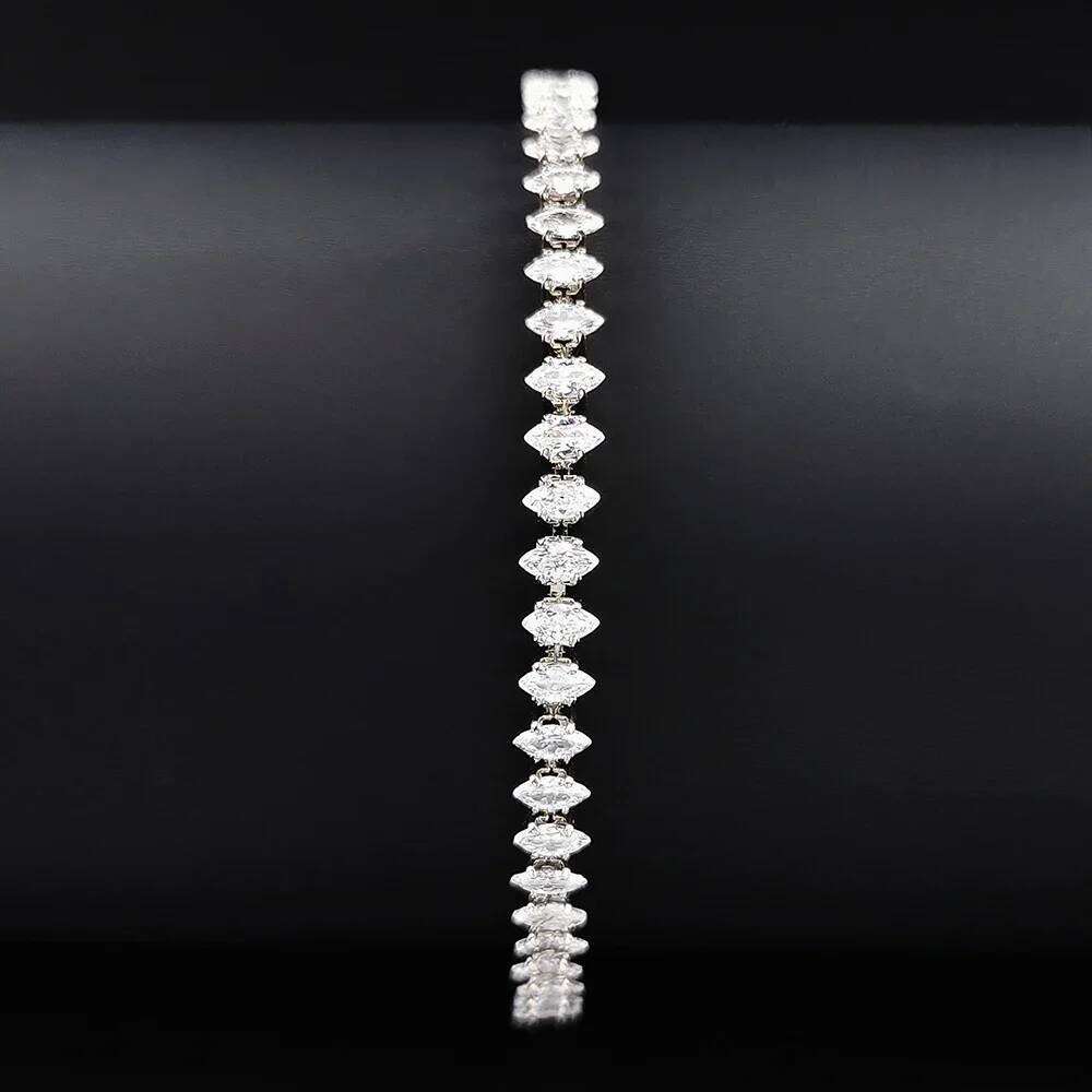 2025 New Marquise Oval Square Cut Luxury Silver Color on Hand Tennis Bracelet Bangle for Women Party Gift Jewelry Z260225