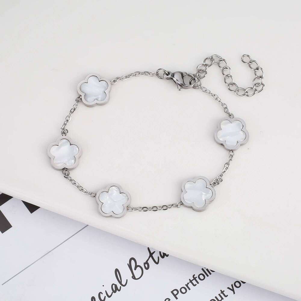Silver Color New Design Plant Five Leaf Flower Bracelet Single sided Plum Blossom Stainless Steel Jewelry Women's Clover Z260225