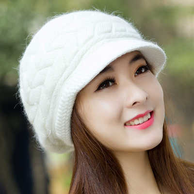 Womens Winter Warm Knit Hat for Cold Weather Running Camping Walking Fashionable Ski Hat with Sun Visor S260225