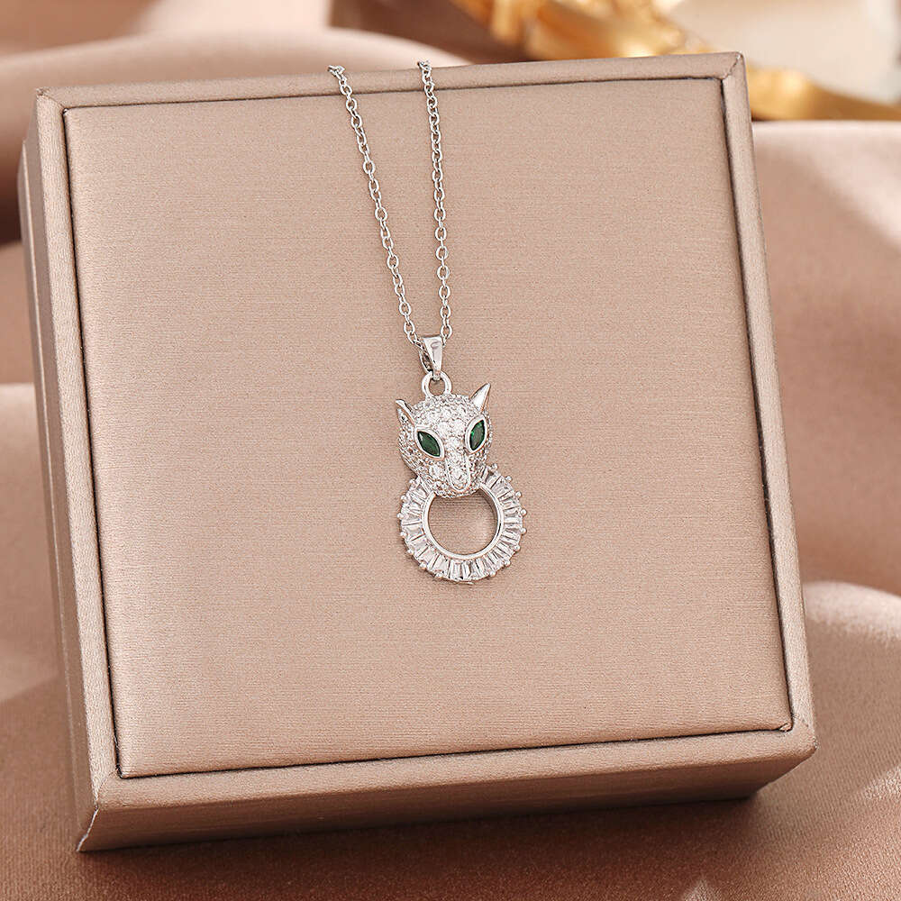 Micro Inlaid Zircon Pendant Titanium Steel Necklace For Women Personalized Light Luxury Leopard Accessories Chain