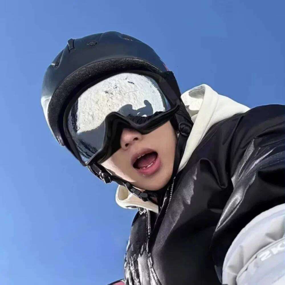 Skiing Adult Snow Mountain Goggles Large Vision Anti-glare Climbing Sunglasses Winter Cycling Sun Glasses Z260225