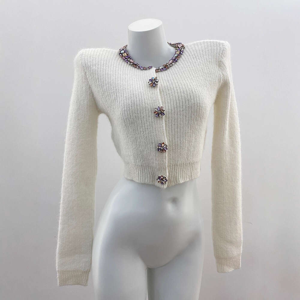 2026 autumn and winter new designer ivory white wool blend gold style exquisite commuting short women's cardigan