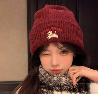 2025 Fall/Winter Girls Student Knit Hat with Puppy Embroidery Cute Versatile Warm and Face-Slimming S260225