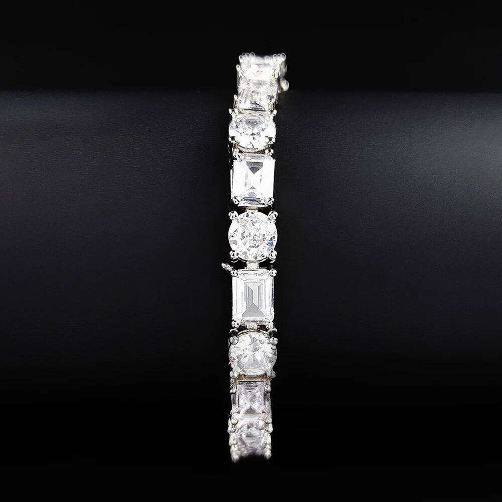 2024 New Princess Bracelet Bangle for Women Anniversary Gift Jewelry Wholesale Moonso S7981 Z260225