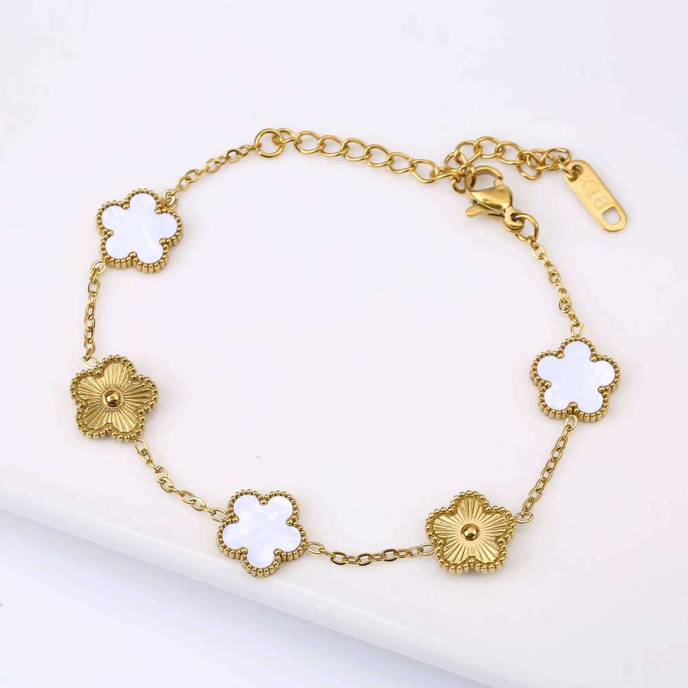 2025 New Design Splicing Plum Blossom Five Leaf Flower Metal Bracelet Plant Women's Luxury Stainless Steel Jewelry Clover Z260225
