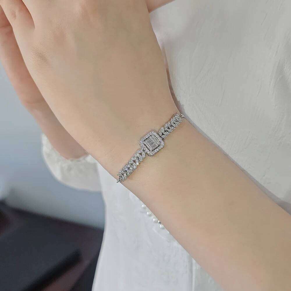 2024 New Arrivals Unique Design silver color Bracelet Bangle for Women party gift drop shipping S029 Z260225