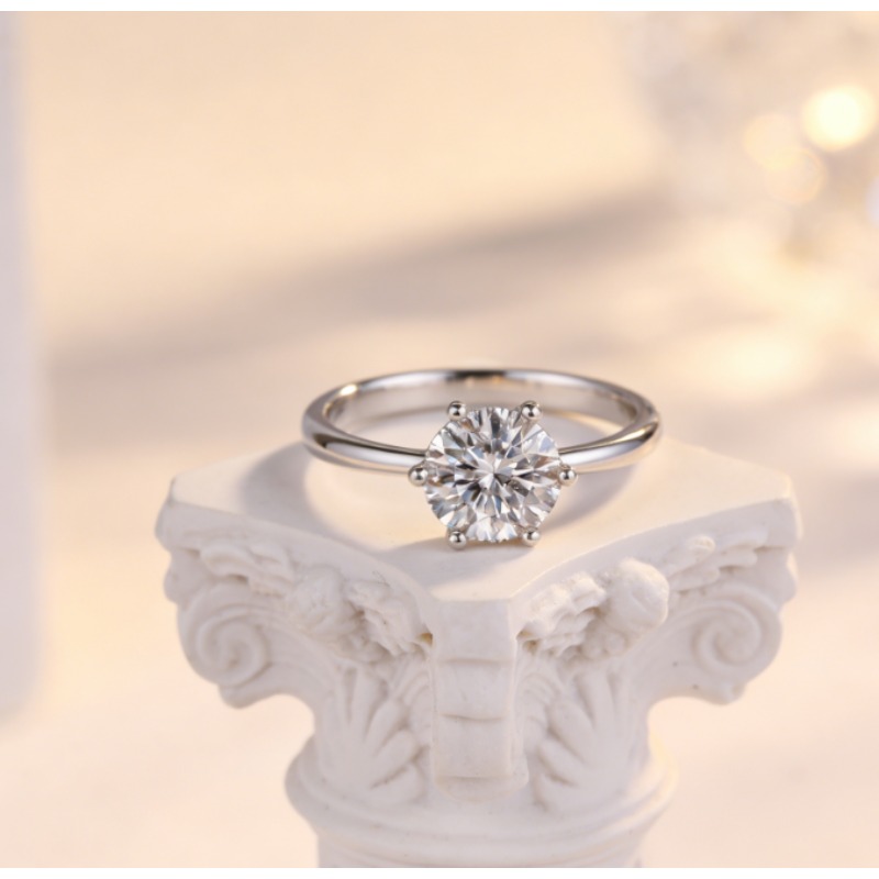 Women's Engagement Wedding Ring Luxury Designer style Ring Bridal Ring for Proposal Ceremony Jewelry