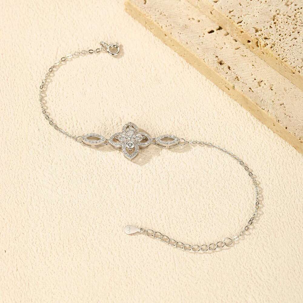 MODIAN 925 Sterling Silver Exquisite High-end Four Leaf Clover Flower Clear CZ Charm Bracelet For Women Fine Jewelry Accessories Z260225