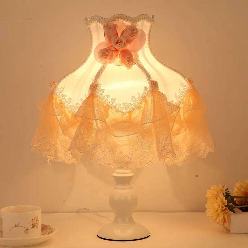 Bedroom bedside European princess lace modern minimalist Nordic girls household lamp H260225