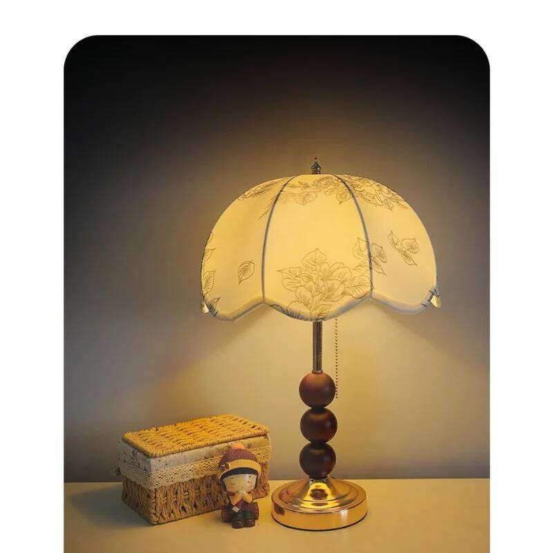 Nordic Retro French Pastoral Princess Fabric Bud Bedroom Bedside Decorative Table Lamp Light Luxury High-end Gift H260225