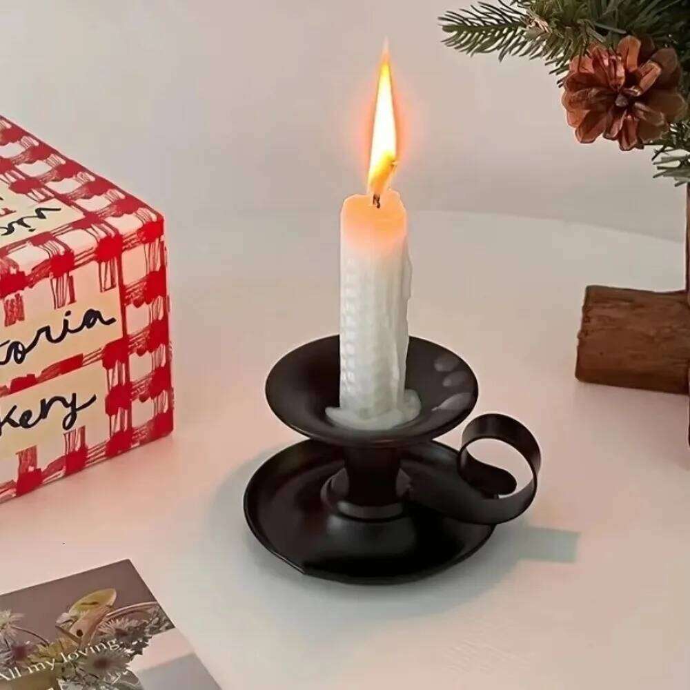 Retro European-Style Tea Cup Simple Base Candlestick Holder Single-Head Metal Iron Candle Stand Christmas C260226