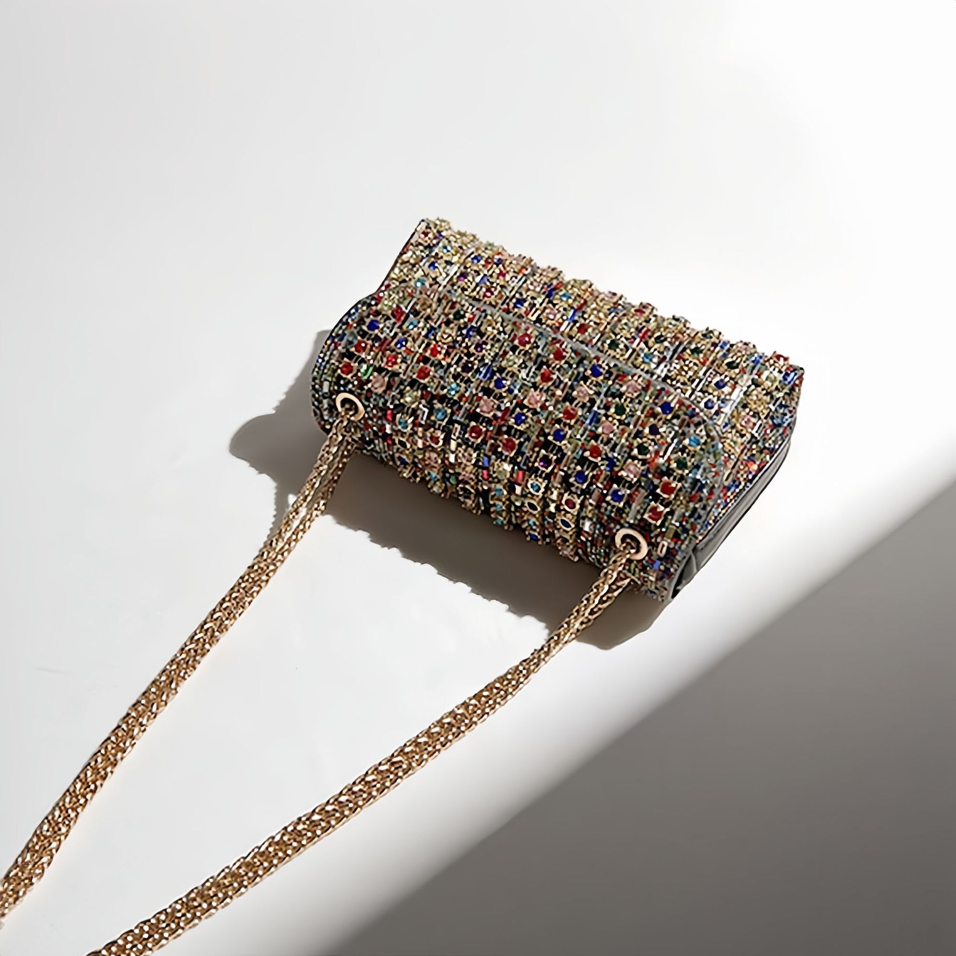 Hot Selling Women's Bag Cross-Border European and American Style Gold Chain Sparkling Diamond Underarm Bag Evening Bag Fashion Handbag Retro Sing