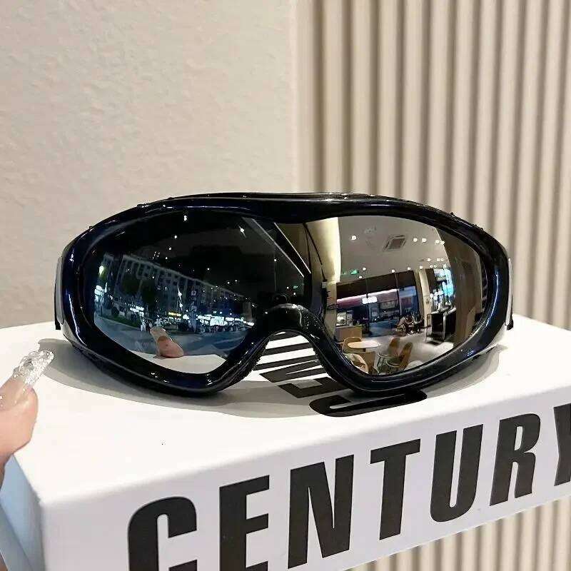 Skiing Sunglasses Cycling Motorcycle UV400 Shades Men Unisex Anti Ultraviolet Goggles Fashion Korean Retro Windproof Eyewear Z260225