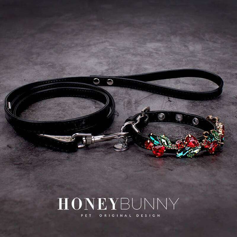 Dog Luxury Leather Collar with Rhinestone Bling Blink Butterfly Fashion Pet Leash Accessories Blind Drop Shipping