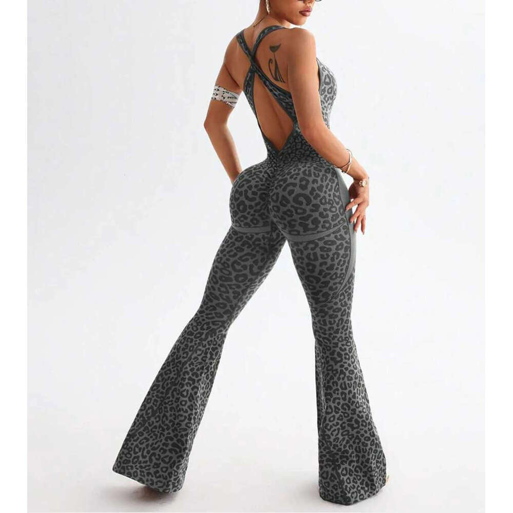 2026 Designer Women's Leopard Pattern Cross Back Seamless Yoga Fitness Integrated Sports Pants Set
