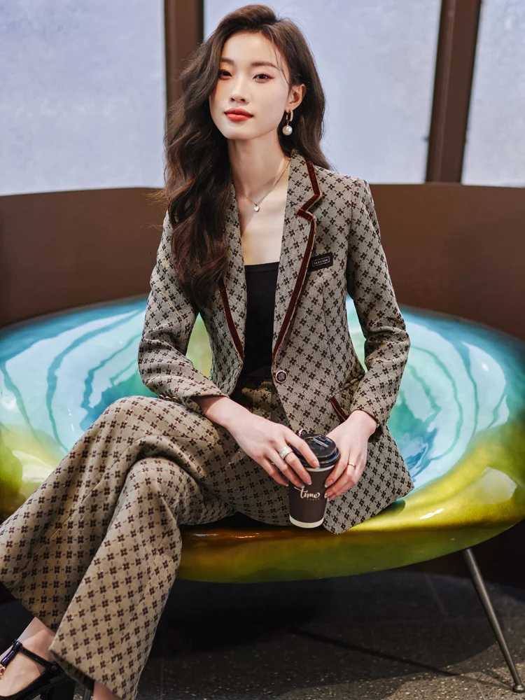 2026 Women's 2 Piece Set, Tailored Blazer & Shorts, Classic Summer Business OutfitT260226