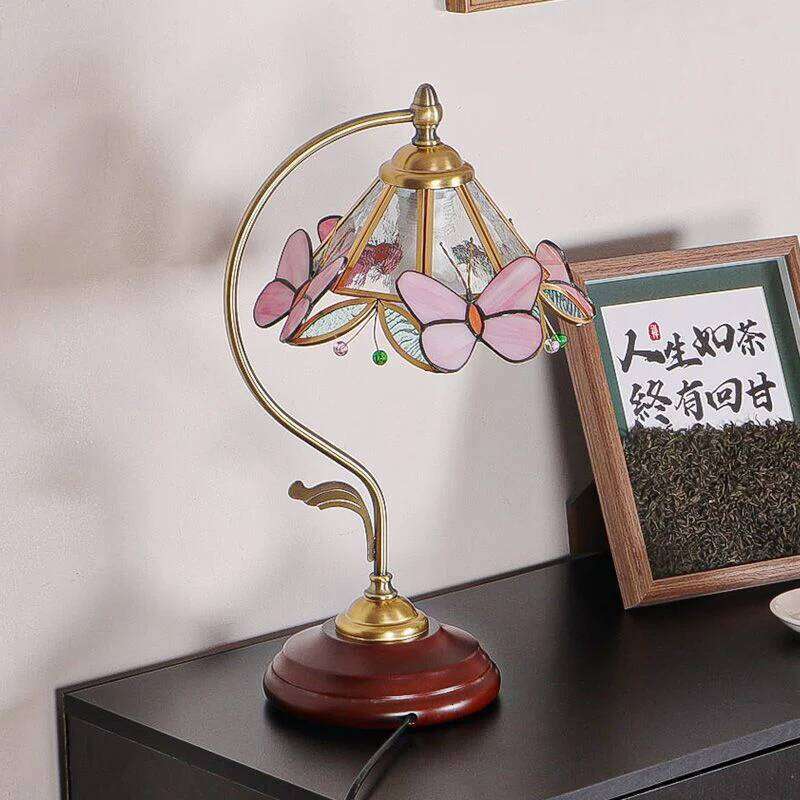 Tiffany Desk Bedroom Bedside LED Table Lamp American Vintage Creative Study Butterfly Atmosphere Small Night Light H260225
