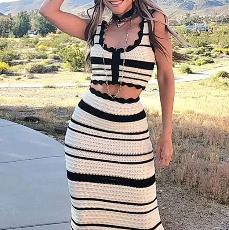 2026 Spring/Summer Sexy Elegant Knitted Striped Beach Women's High Waist Bareback Strap Skirt 2-piece Set