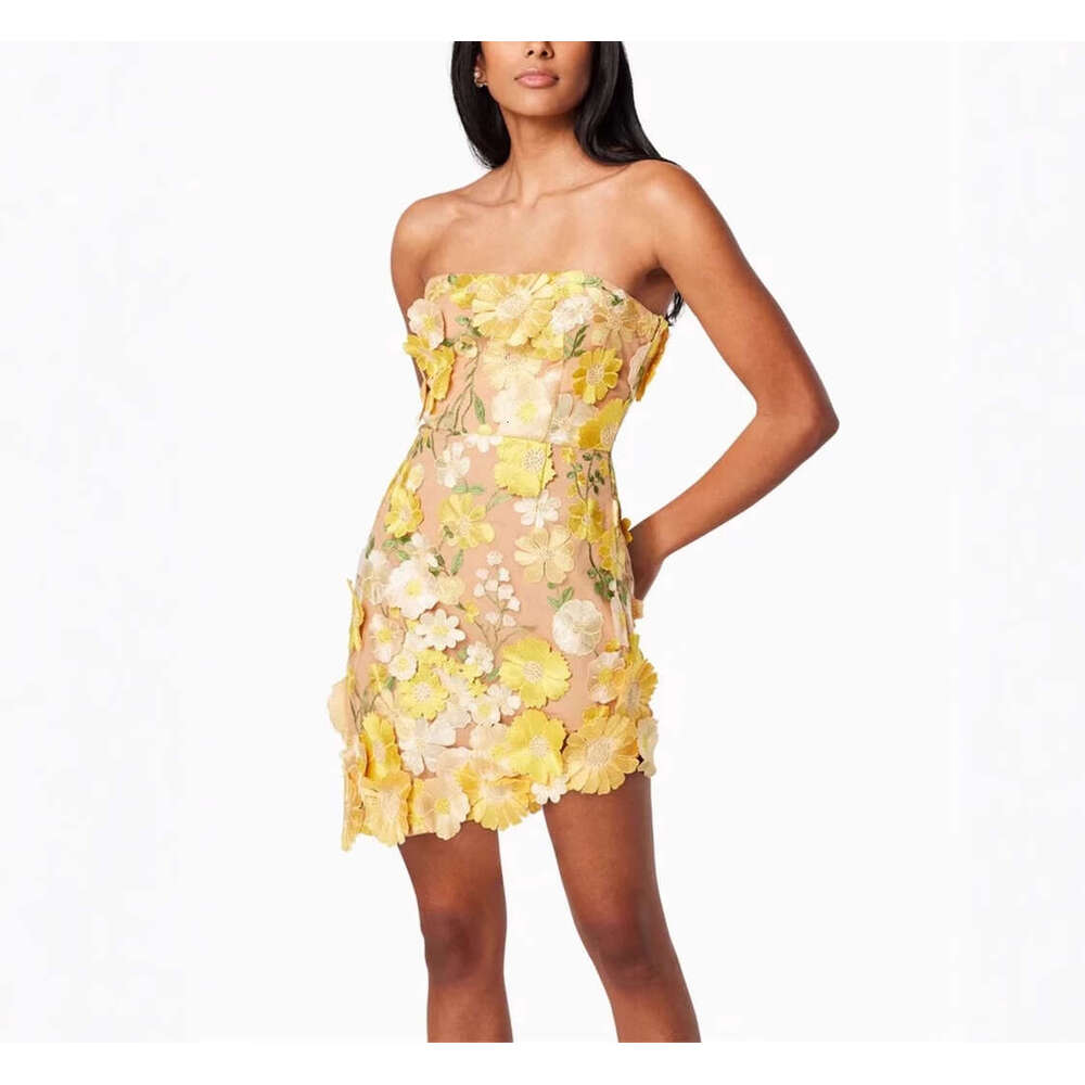 2026 new fashion brand 3D decal fairy like sexy chest hugging asymmetrical hem short skirt for women