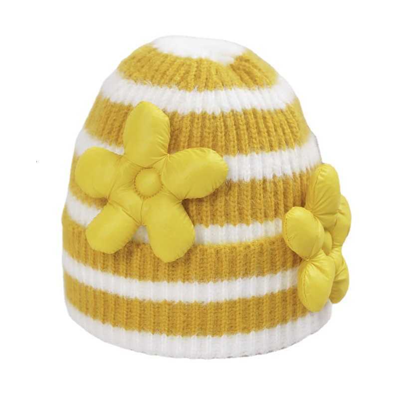 Womens Autumn and Winter Floral Striped Knit Hat Korean Style Trendy Versatile Warm Ear-Protecting Woolen Hat Internet Celebrity Headwrap Cold Weather
