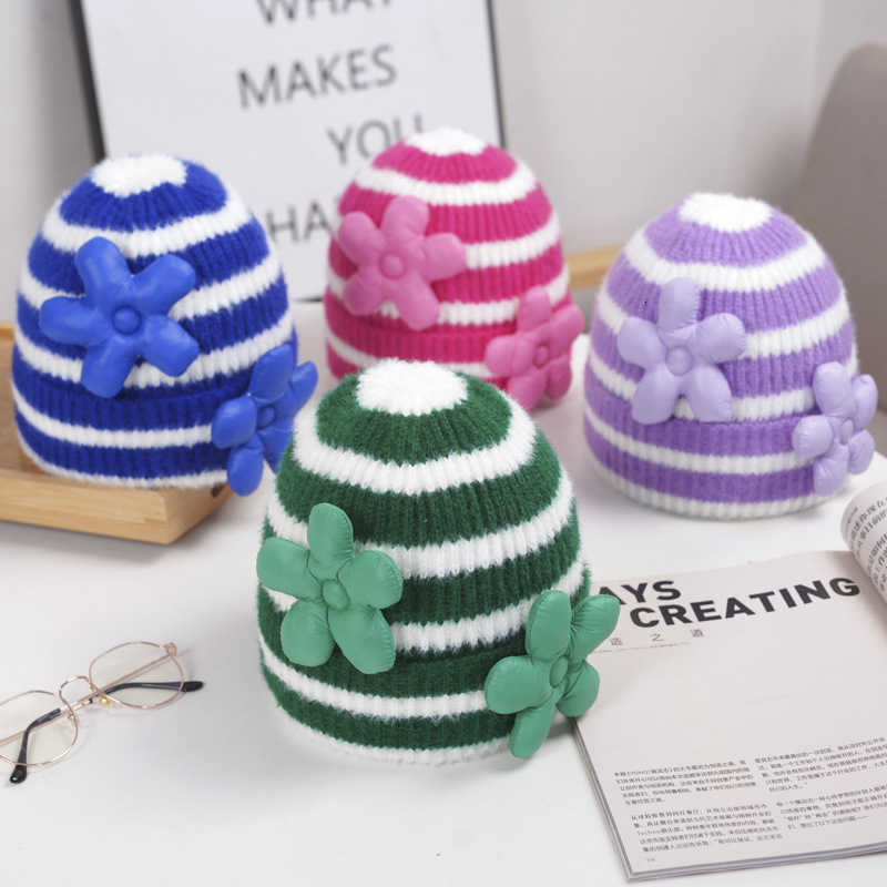 Womens Autumn and Winter Floral Striped Knit Hat Korean Style Trendy Versatile Warm Ear-Protecting Woolen Hat Internet Celebrity Headwrap Cold Weather