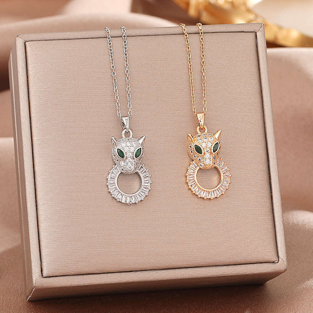 Micro Inlaid Zircon Pendant Titanium Steel Necklace For Women Personalized Light Luxury Leopard Accessories Chain