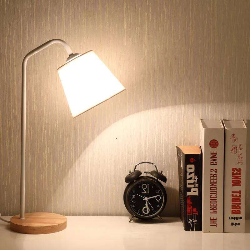Bedroom Bedside Solid Wood Creative American Minimalist Postmodern Ins Desk Study European Atmosphere Lamp Gift H260225