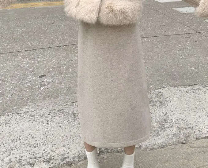 Designer Zhenqiu Social Heavy Craftsmanship Elegant Pearl Edge Classic Style Pink Short Jacket Skirt Set