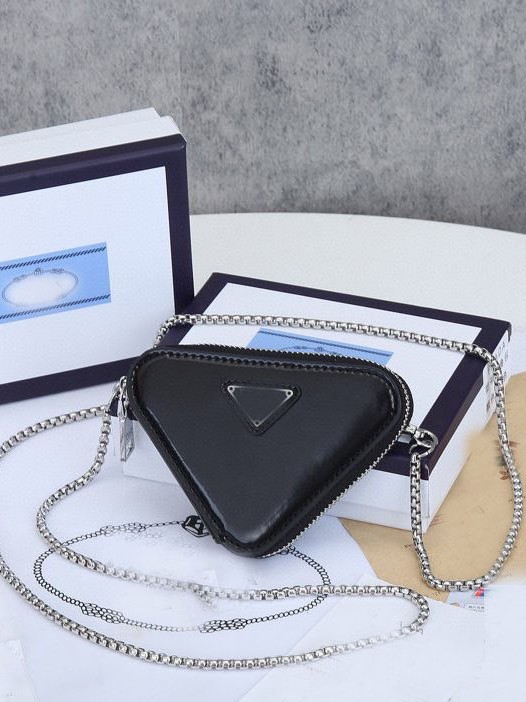 Woman Designers Waist Bags Fashion Mini Coin Purse Real Leather One Shoulder Chain Crossbody Bag