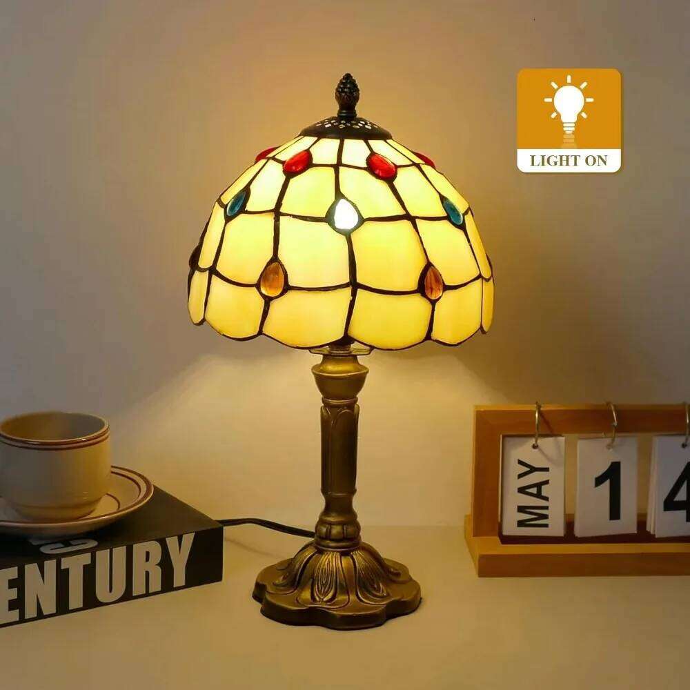8inch Tiffany Villa Hotel Desk Stained Glass Green Dragonfly Lampshade American Living Room Bedroom Table Lamp Night Light H260225
