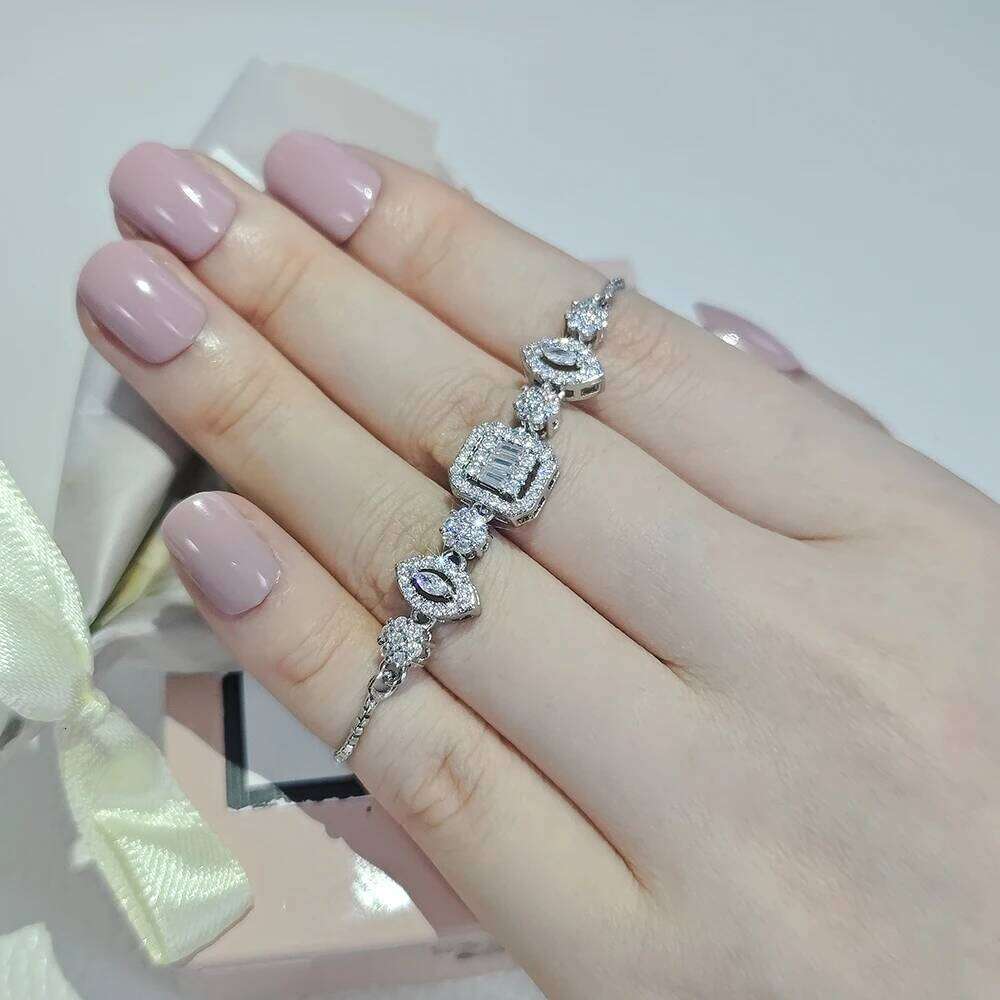 2024 New Trendy Silver Color Bracelet Bangle for Women Wedding Bride on Hand Gift Jewelry drop shipping S007 Z260225