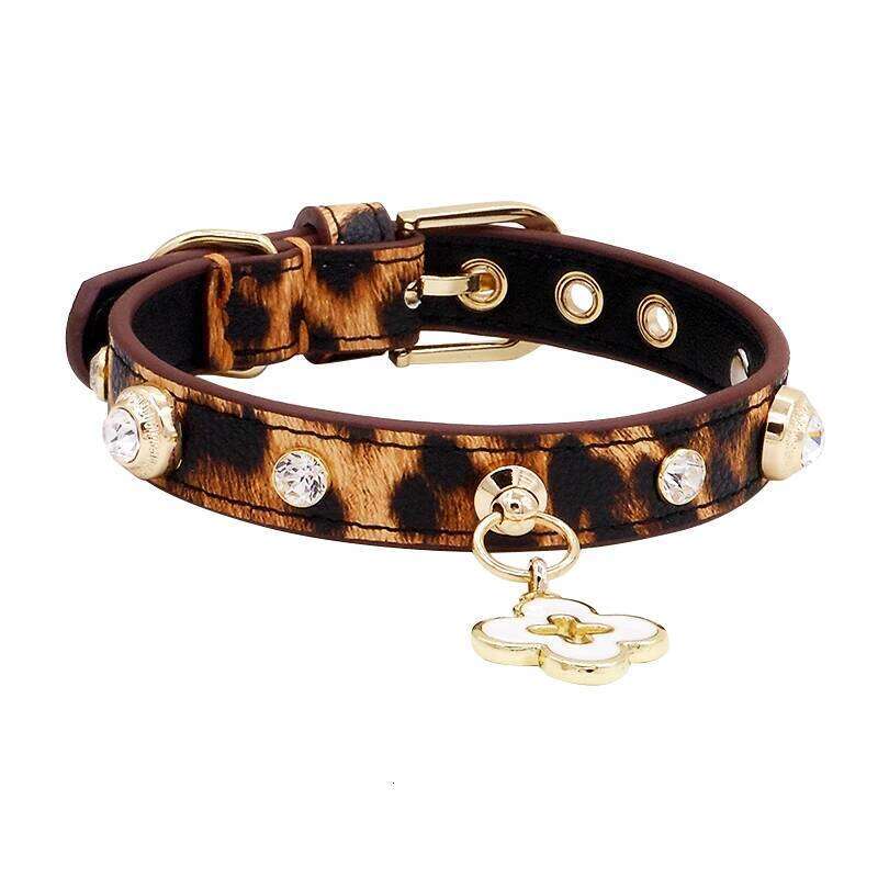 Achille Czech Diamond Nipple Nail Genuine Leather Neck Ring Teddy Schnauzer Pet Dog Collar with Metal Buckle
