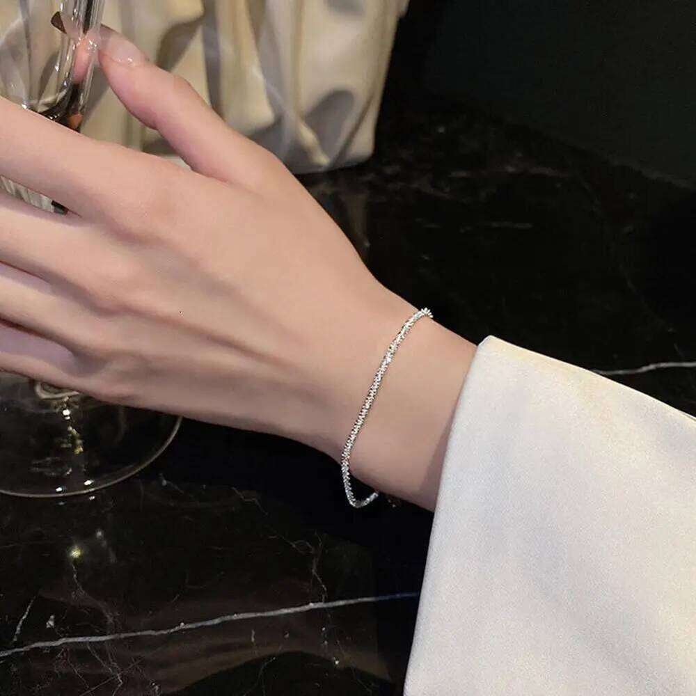 Delicate Trendy Fancy Exquisite Chain Bracelet With Captivating Shine Dazzling Hand Ornament Unique Z260225