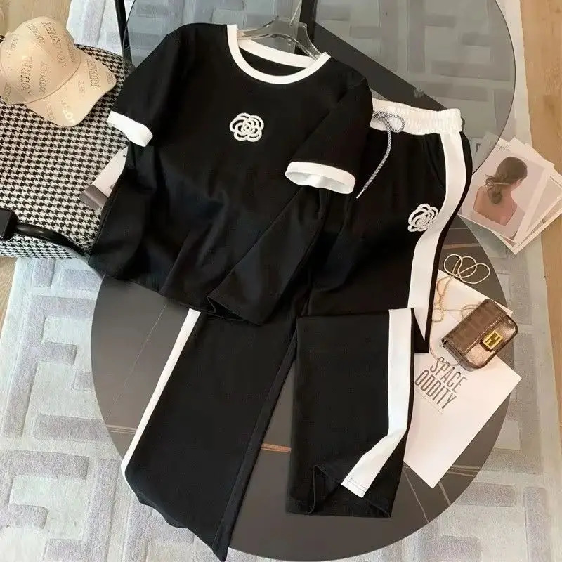 Womens Short Sleeved Sports suit Small Fragrant Style T-shirt Crop Tops And Pants 2 Two Piece Set Summer Clothing For Women 260226