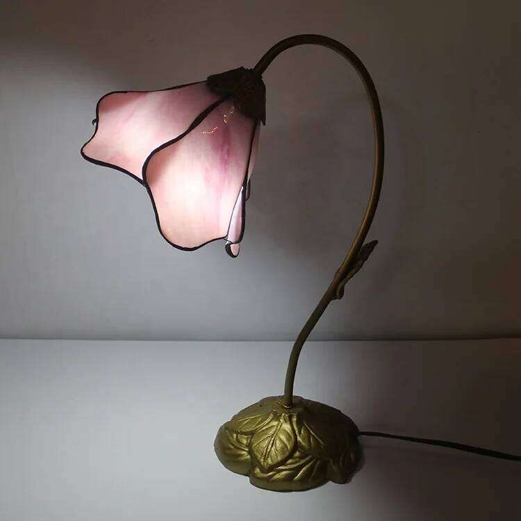 Antique Tiffany Style Table Lamps Stained Glass Handmade Desk Lamp Pink Petal Lampshade Custom Made Lights H260225