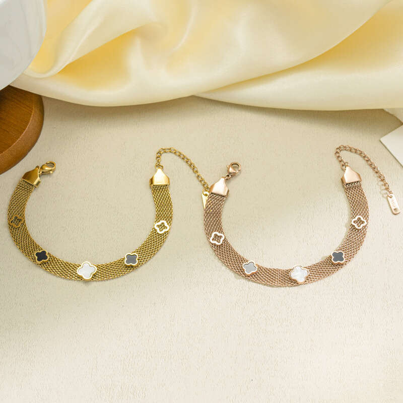 Lucky Four-Leaf Flower Bracelet for Women Titanium Steel White Shell Ins Internet Celebrity Niche Design Korean Fashion Personality Versatile Bangle