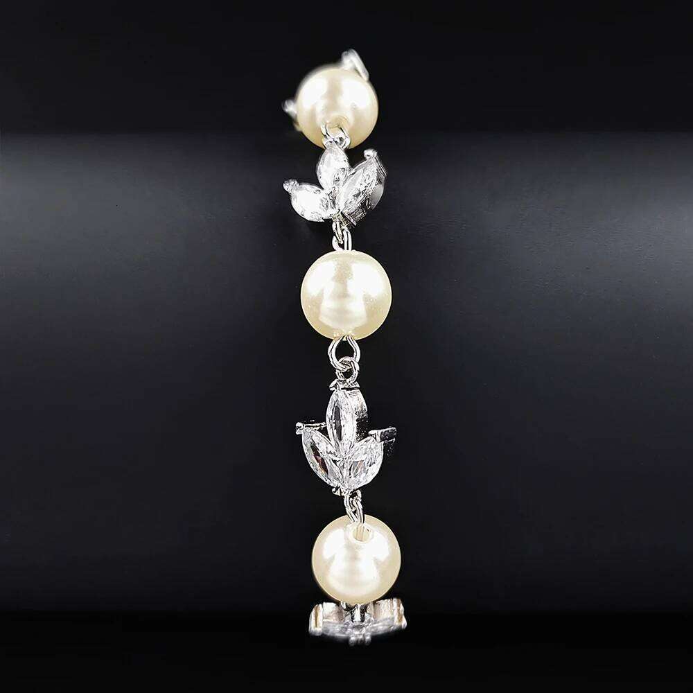2024 New Trendy simulated pearl Leaves silver color on hand Bracelet for Women Adjustable Party Gift Jewelry Wholesale S6064 Z260225