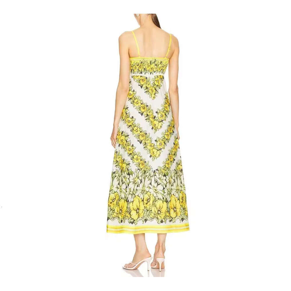 2026 new women's mixed batch niche vacation style floral belt long skirt