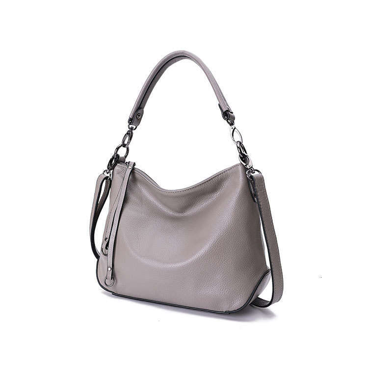 Luxury Shoulder Bags Totes Genuine Leather Women S New European And American Fashion Single Versatile Crossbody Bag Top Layer Cowhide Handbag SENYY