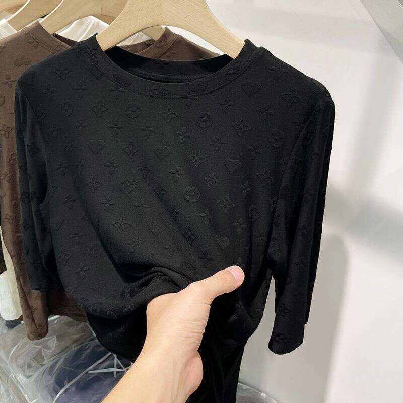 European-Style Women's Five-Sleeve T-Shirt, Summer Thin Style, 2026 New Early Spring Half-Sleeve Base Shirt, Mid-Sleeve Inner Top