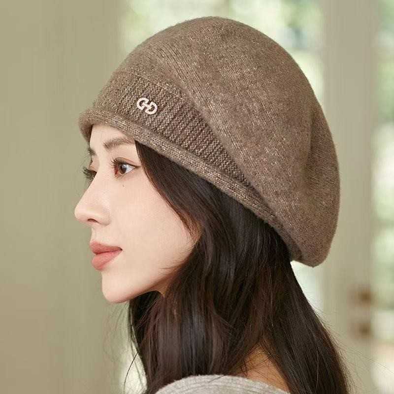 2025 Womens Autumn and Winter Fashion Korean Style Versatile Wool Knit Hat for Middle-Aged and Elderly Comfortable and Warm Hat S260225