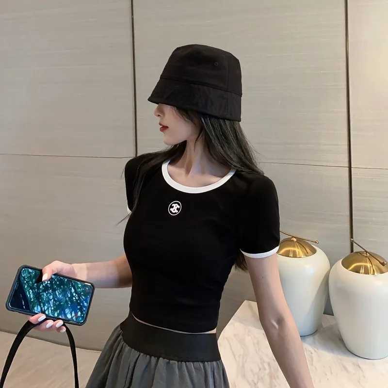 Women's Slim High Waist Crop Top, Trendy Short Sleeve Tee for LayeringT260226