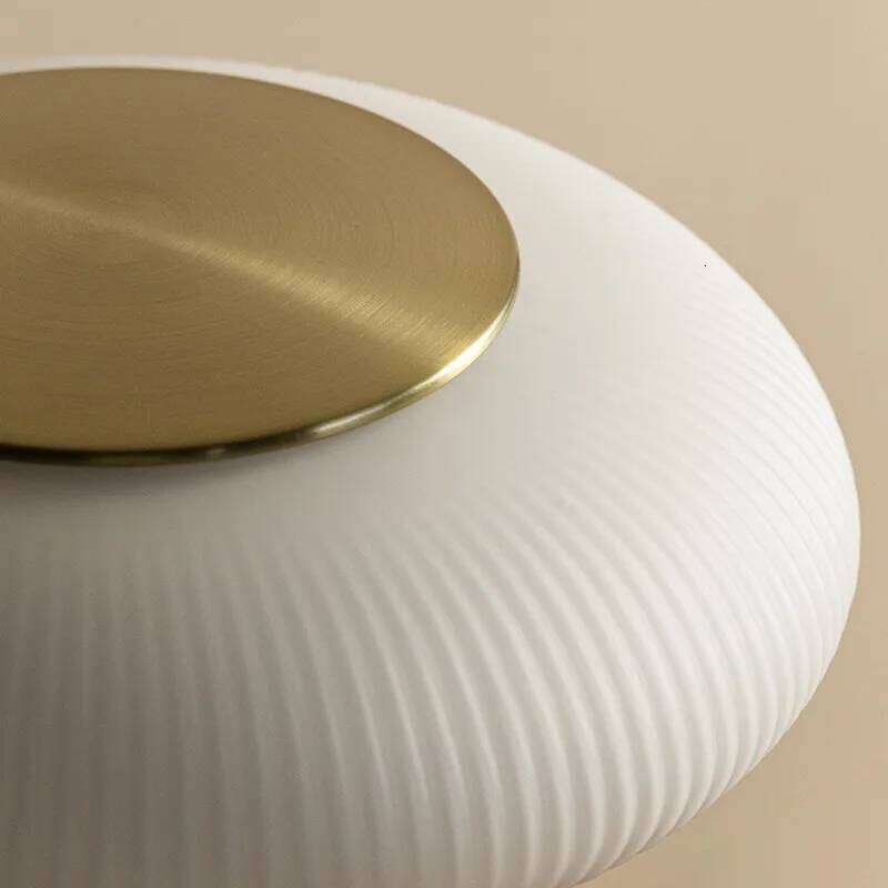 Retro Desk Lamp LED White Glass Table Light Nordic Lighting Fixture Bedroom Living Room Bedside Study Homestay Luxury Decor H260225