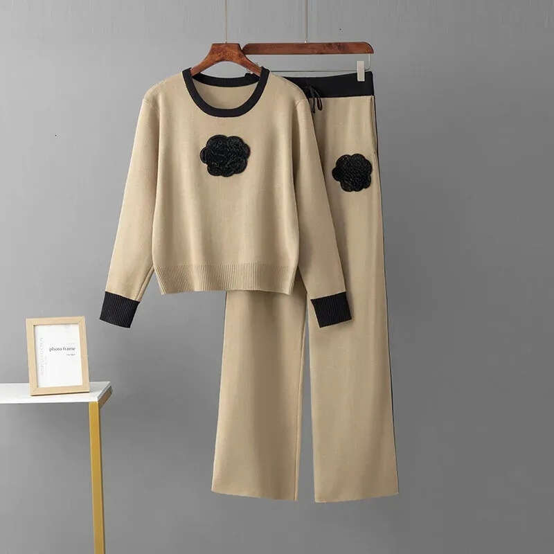 Casual Knitted Flower Sweater Set Knitted Sportswear Two Piece Set Winter Women's Women's Wear