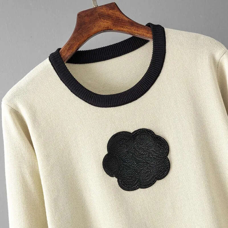 Casual Knitted Flower Sweater Set Knitted Sportswear Two Piece Set Winter Women's Women's Wear