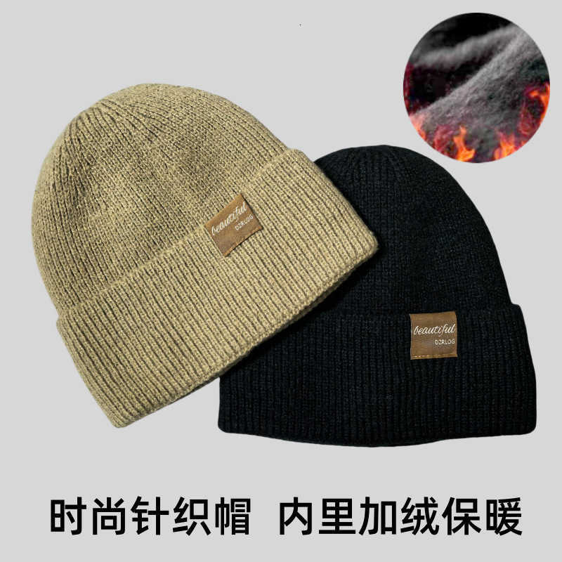 Womens autumn and winter hats are simple and with a fleece lining for added warmth thickened for warmth and include beanie hats and knitted wool hats 