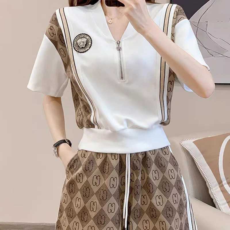 2026 Summer Women's Two Piece Set, Patchwork Zip-Up Short Sleeve Top & Shorts, Sporty Casual OutfitT260226